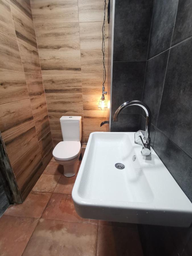 Homey Art Apartment Next To Drujba Lake Metro Stations And Bul.Tsarigradsko Shose Sofia Exterior photo
